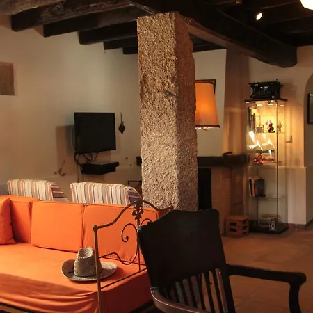 Casa Do Balcao Guest House Alcains Exterior photo